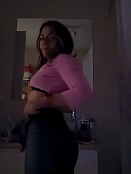 Snapshot of SamyJones9 chatting on October 19, 2025, 7:55 am SamyJones9 online show from October 19, 2025, 7:55 am