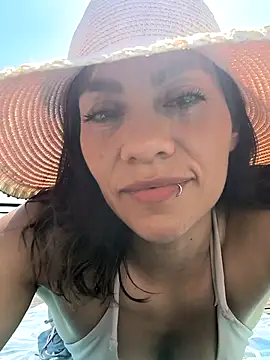 Snapshot of SamyJones9 chatting on January 12, 2026, 6:26 pm SamyJones9 online show from January 12, 2026, 6:26 pm