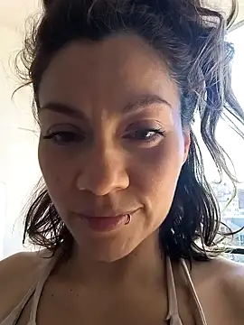 Snapshot of SamyJones9 chatting on October 3, 2025, 6:20 pm SamyJones9 online show from October 3, 2025, 6:20 pm