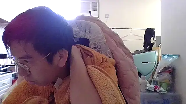 charlie xdd online show from March 8, 2025, 3:28 am