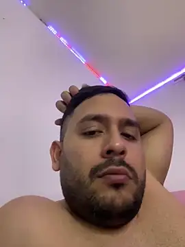 Snapshot of marc_and_ema chatting on February 13, 2025, 8:55 pm marc and ema online show from February 13, 2025, 8:55 pm