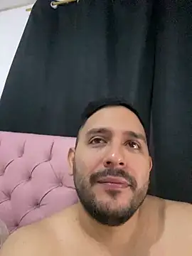 Snapshot of marc_and_ema chatting on February 14, 2025, 4:52 pm marc and ema online show from February 14, 2025, 4:52 pm