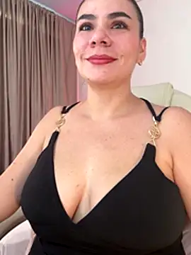 MeganDupont online show from December 22, 2025, 1:00 pm