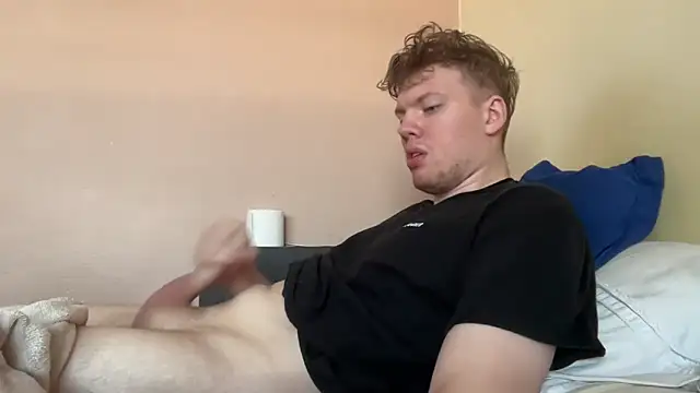 sexybooii6968 online show from March 16, 2026, 7:12 am