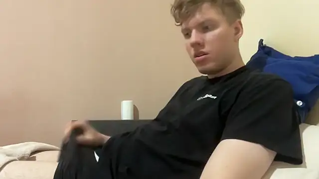 Snapshot of sexybooii6968 chatting on November 1, 2025, 3:50 pm sexybooii6968 online show from November 1, 2025, 3:50 pm