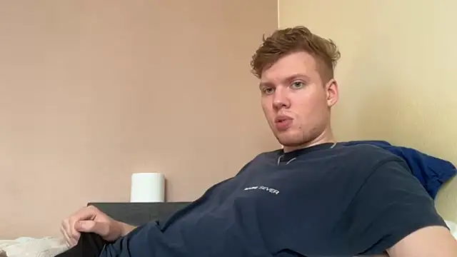 Snapshot of sexybooii6968 chatting on October 28, 2025, 12:59 pm sexybooii6968 online show from October 28, 2025, 12:59 pm