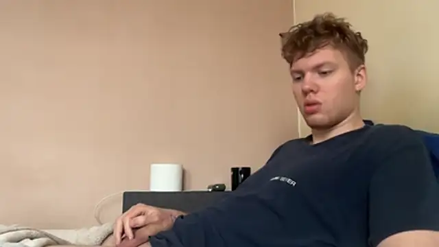 Snapshot of sexybooii6968 chatting on November 13, 2025, 10:19 am sexybooii6968 online show from November 13, 2025, 10:19 am