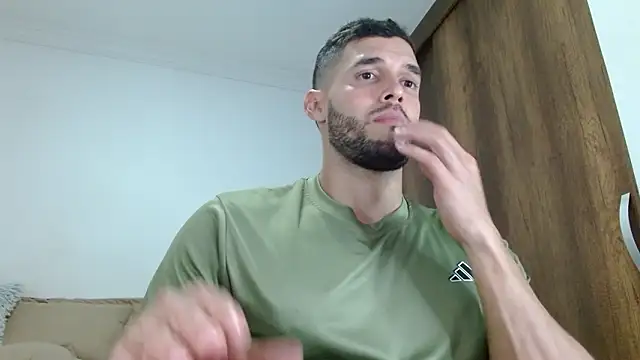 Snapshot of Noah_jhonsonn chatting on February 14, 2026, 3:40 am Noah jhonsonn online show from February 14, 2026, 3:40 am