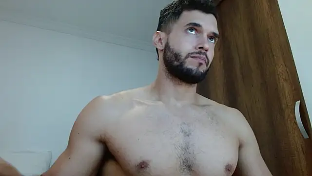 Snapshot of Noah_jhonsonn chatting on January 7, 2026, 4:45 pm Noah jhonsonn online show from January 7, 2026, 4:45 pm