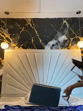 Snapshot of scarlett_sexx69 chatting on April 8, 2026, 11:33 am scarlett sexx69 online show from April 8, 2026, 11:33 am