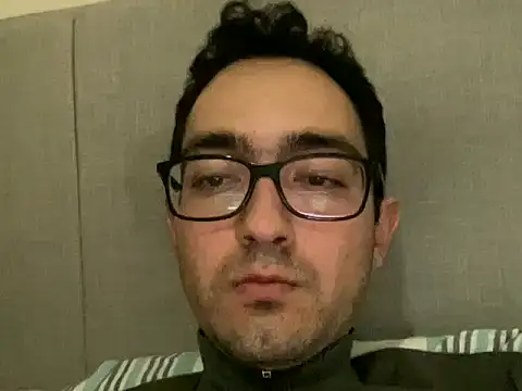 Snapshot of freshmanxxl98 chatting on March 10, 2025, 7:07 pm freshmanxxl98 online show from March 10, 2025, 7:07 pm