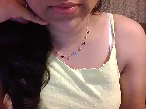 Snapshot of Pinky_4 chatting on October 7, 2025, 6:53 pm Pinky 4 online show from October 7, 2025, 6:53 pm