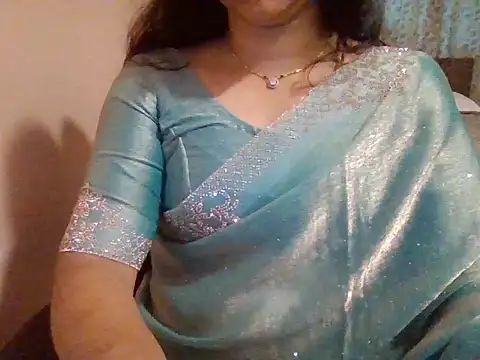 Snapshot of Pinky_4 chatting on October 21, 2025, 2:11 am Pinky 4 online show from October 21, 2025, 2:11 am