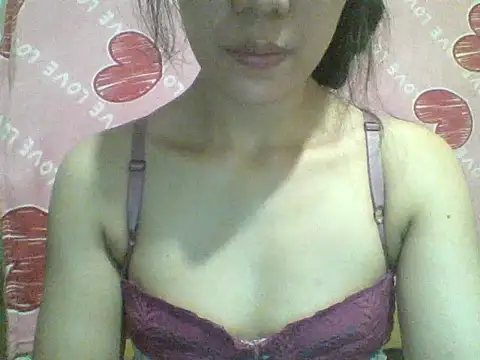 Snapshot of spankmybootyxxx chatting on April 11, 2026, 12:18 am spankmybootyxxx online show from April 11, 2026, 12:18 am