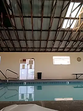 Snapshot of EZYves chatting on September 30, 2025, 11:55 pm EZYves online show from September 30, 2025, 11:55 pm