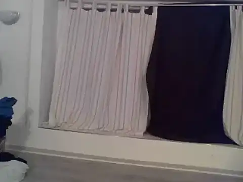 Snapshot of drm4ple3 chatting on December 19, 2025, 7:11 am drm4ple3 online show from December 19, 2025, 7:11 am