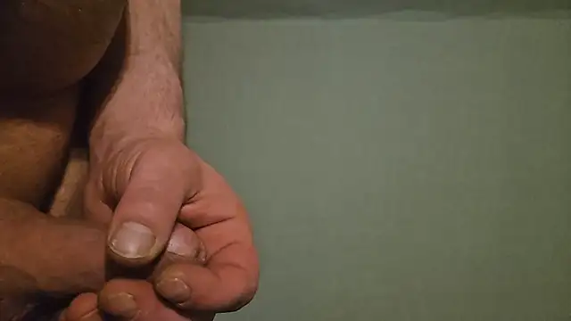 Snapshot of drm4ple3 chatting on February 15, 2026, 8:08 pm drm4ple3 online show from February 15, 2026, 8:08 pm