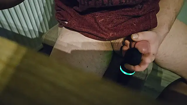 Snapshot of drm4ple3 chatting on January 13, 2026, 6:34 pm drm4ple3 online show from January 13, 2026, 6:34 pm