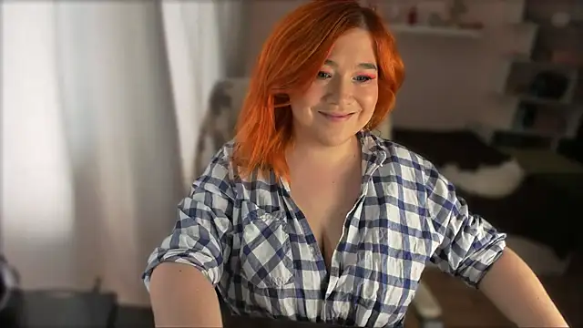 Snapshot of Vi-Vixen chatting on May 2, 2026, 12:21 pm Vi-Vixen online show from May 2, 2026, 12:21 pm