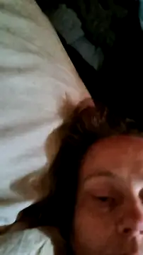 BossChick1625 online show from December 18, 2025, 2:54 pm