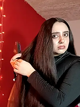 IvonneT online show from September 28, 2025, 11:44 pm