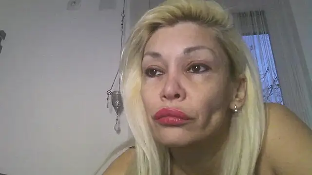 Snapshot of EvaaMina chatting on January 16, 2026, 3:49 pm EvaaMina online show from January 16, 2026, 3:49 pm