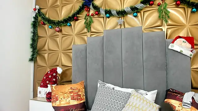 Snapshot of melani_dream chatting on December 2, 2025, 2:41 pm melani dream online show from December 2, 2025, 2:41 pm