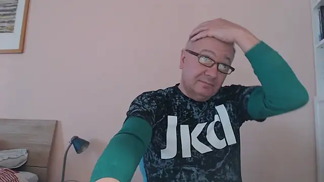 YOU6me online show from October 18, 2025, 10:28 am