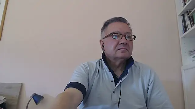 YOU6me online show from September 25, 2025, 7:58 am