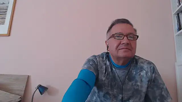 YOU6me online show from September 29, 2025, 9:16 am