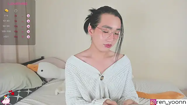 Snapshot of Ren_yoon chatting on September 14, 2025, 11:49 pm Ren yoon online show from September 14, 2025, 11:49 pm