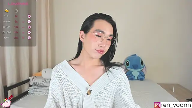 Snapshot of Ren_yoon chatting on September 11, 2025, 12:10 am Ren yoon online show from September 11, 2025, 12:10 am