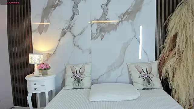 Snapshot of hannahill69 chatting on February 21, 2026, 4:25 am hannahill69 online show from February 21, 2026, 4:25 am