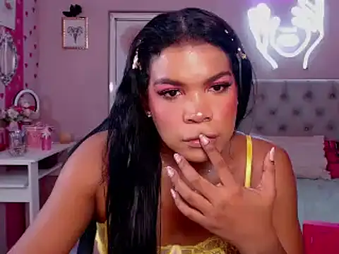 Snapshot of alexa_rodriicum chatting on March 25, 2026, 8:08 pm alexa rodriicum online show from March 25, 2026, 8:08 pm