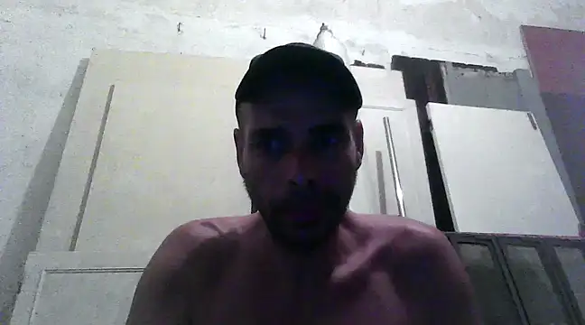 Snapshot of Bang_Bang22 chatting on February 24, 2025, 12:09 am Bang Bang22 online show from February 24, 2025, 12:09 am