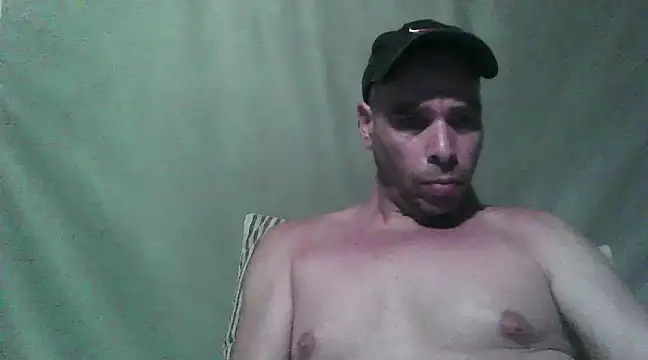 Snapshot of Bang_Bang22 chatting on February 14, 2025, 9:03 am Bang Bang22 online show from February 14, 2025, 9:03 am