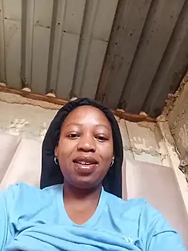 winterqueenx online show from July 17, 2026, 5:59 am