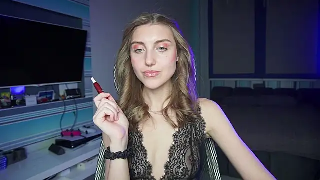 CassiaBlade1 online show from October 13, 2025, 4:41 pm