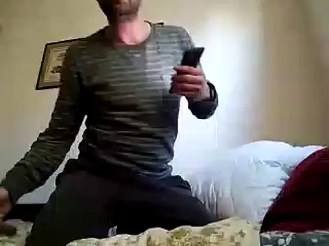 Snapshot of Lucas1andOnly4Girl chatting on February 4, 2025, 2:53 pm Lucas1andOnly4Girl online show from February 4, 2025, 2:53 pm