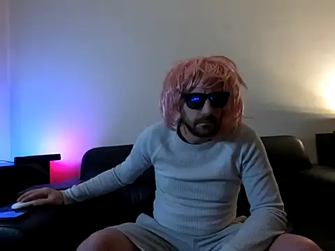 Snapshot of Lucas1andOnly4Girl chatting on December 12, 2024, 7:48 pm Lucas1andOnly4Girl online show from December 12, 2024, 7:48 pm