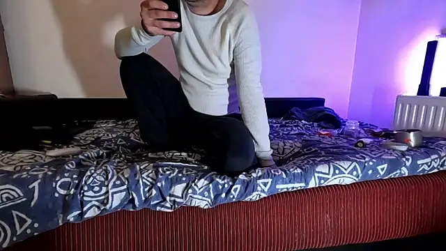 Snapshot of Lucas1andOnly4Girl chatting on December 26, 2024, 10:20 pm Lucas1andOnly4Girl online show from December 26, 2024, 10:20 pm