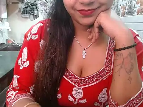 Snapshot of LovingPihu chatting on February 20, 2026, 6:26 am LovingPihu online show from February 20, 2026, 6:26 am