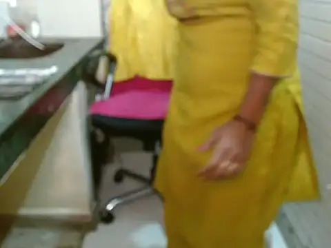 Snapshot of LovingPihu chatting on December 20, 2025, 5:54 am LovingPihu online show from December 20, 2025, 5:54 am