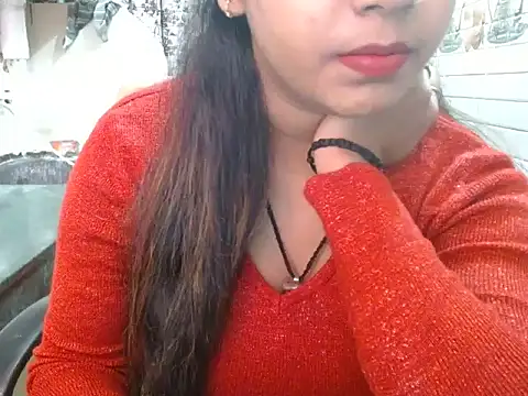 Snapshot of LovingPihu chatting on December 3, 2025, 5:08 am LovingPihu online show from December 3, 2025, 5:08 am