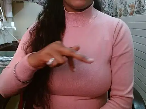 Snapshot of LovingPihu chatting on January 16, 2026, 6:06 am LovingPihu online show from January 16, 2026, 6:06 am