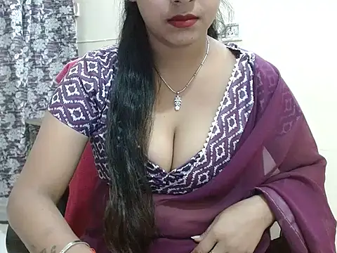 Snapshot of LovingPihu chatting on April 9, 2026, 5:09 am LovingPihu online show from April 9, 2026, 5:09 am