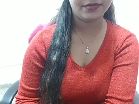 Snapshot of LovingPihu chatting on March 2, 2025, 11:09 am LovingPihu online show from March 2, 2025, 11:09 am