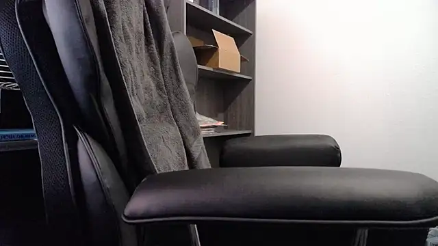 TrevorSteele online show from March 21, 2026, 5:08 am