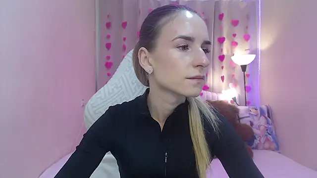 Snapshot of DeboraHorny chatting on February 9, 2026, 7:06 am DeboraHorny online show from February 9, 2026, 7:06 am