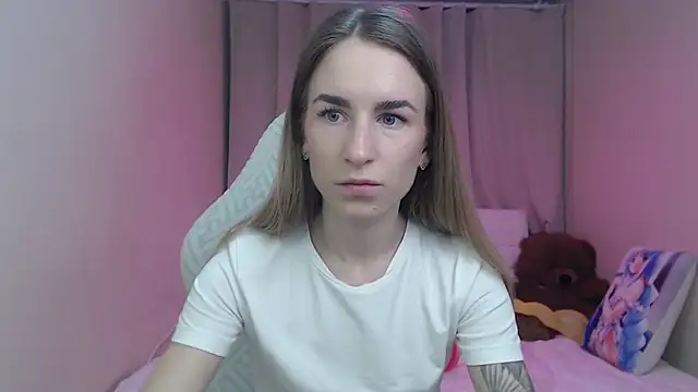 Snapshot of DeboraHorny chatting on March 22, 2026, 7:10 am DeboraHorny online show from March 22, 2026, 7:10 am